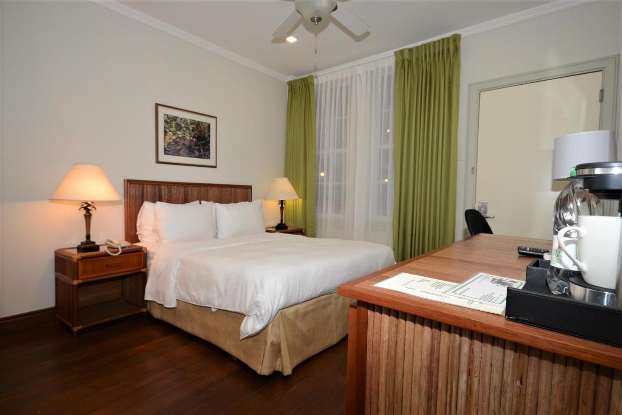 Cara Lodge Hotel Джорджтаун Экстерьер фото