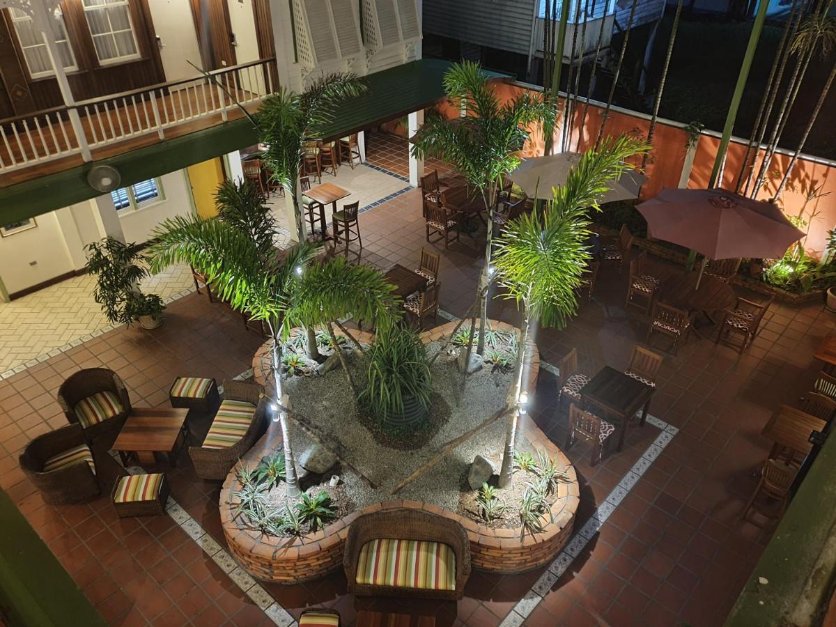 Cara Lodge Hotel Джорджтаун Экстерьер фото