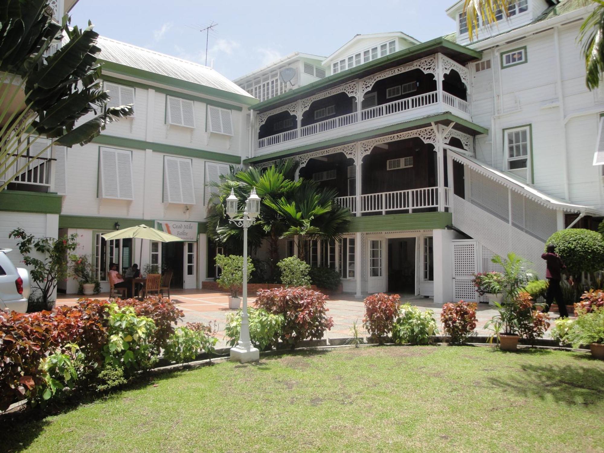 Cara Lodge Hotel Джорджтаун Экстерьер фото